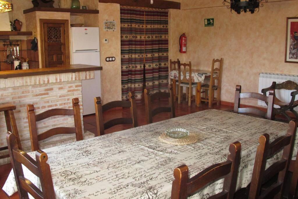 Gran Casa, Lagunas De Ruidera, Bbq, Porche, Chimenea Kültér fotó